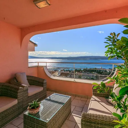 Hana Apartament Crikvenica
