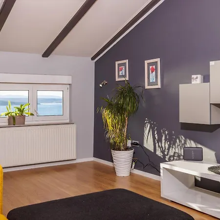 Hana Apartament Crikvenica