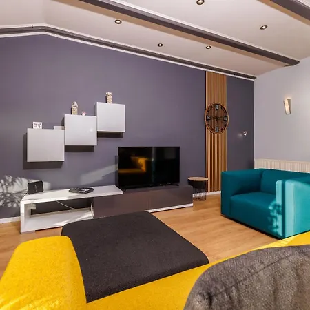 Hana Apartment *